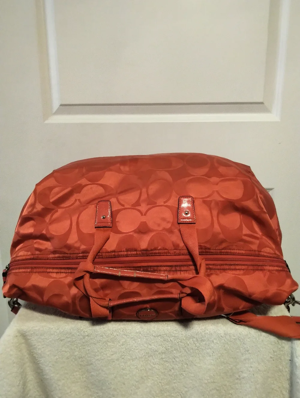 Coach authentic cc